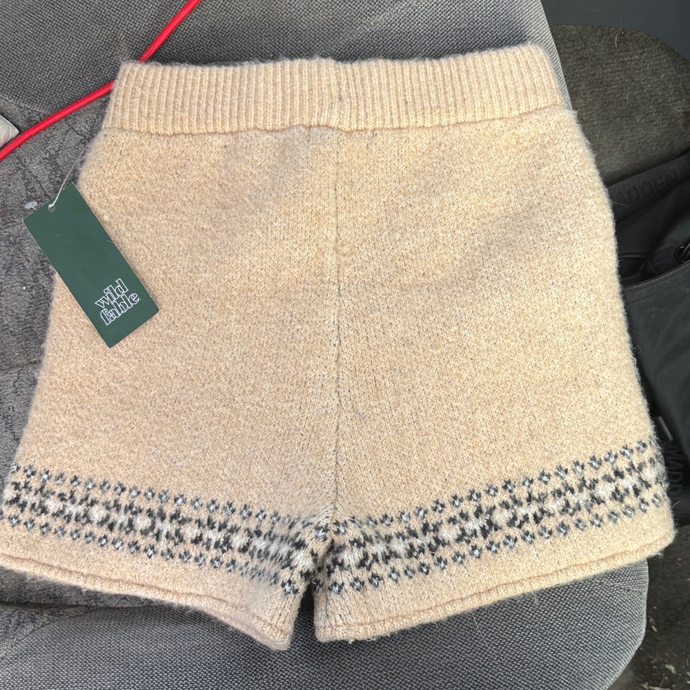 Wild Fable Beige Knit High Waist Shorts